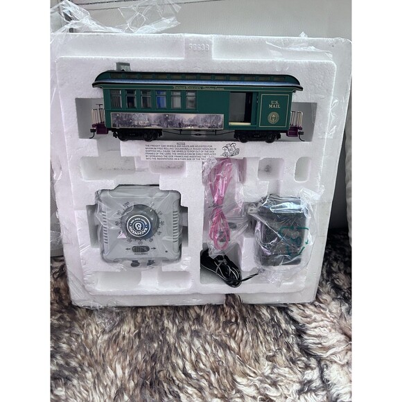 Hawthorne Village Thomas Kinkade Holiday Combine Car Controller train set - Picture 1 of 16